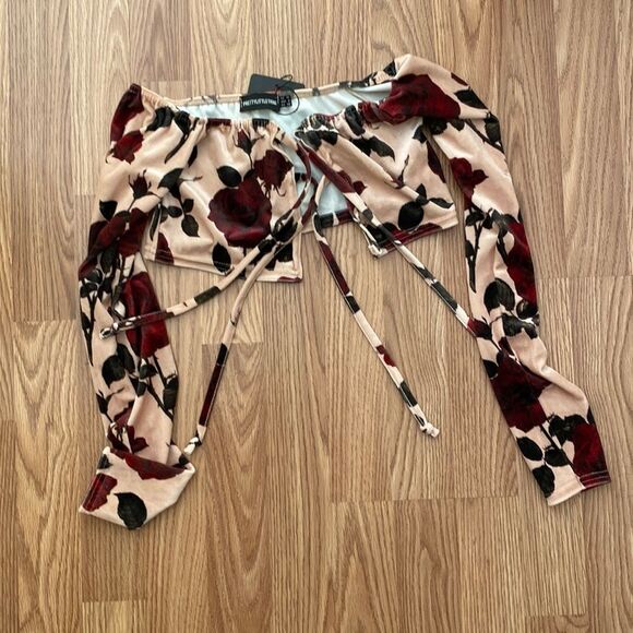 Pretty Little Thing Velvet Cardigan Mini - Picture 2 of 3